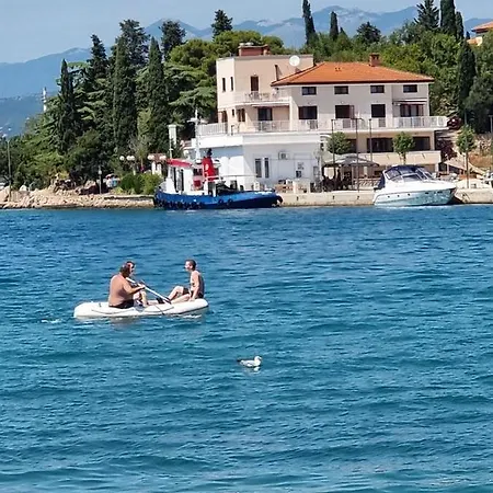 Hotel Riva Omisalj